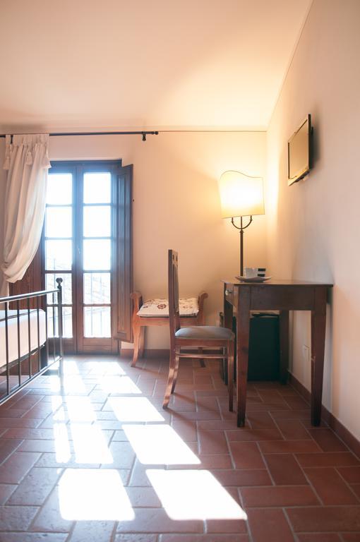 Agriturismo Borgo Tra Gli Olivi Castiglion Fiorentino Phòng bức ảnh