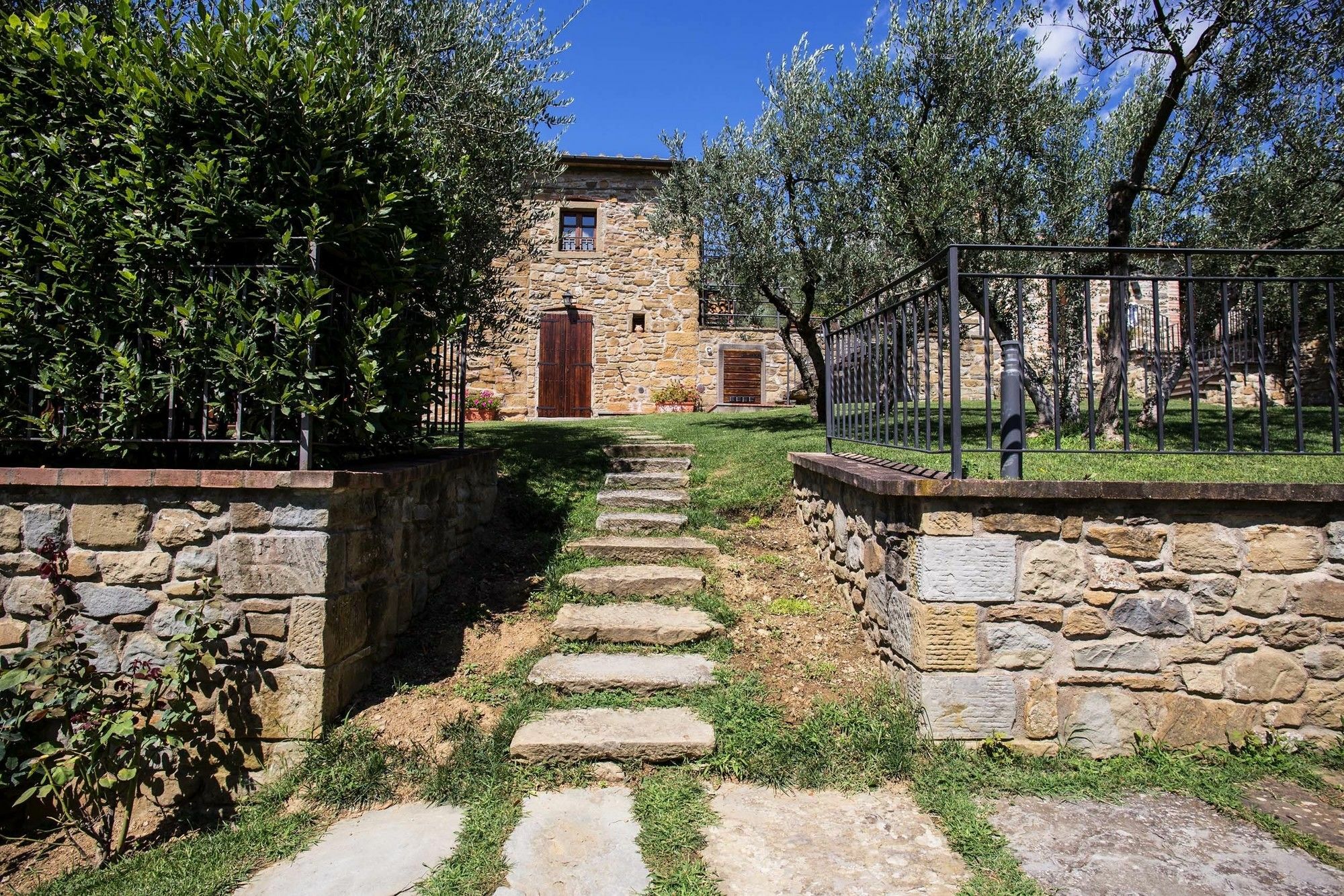 Agriturismo Borgo Tra Gli Olivi Castiglion Fiorentino Ngoại thất bức ảnh