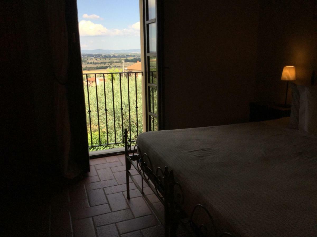Agriturismo Borgo Tra Gli Olivi Castiglion Fiorentino Ngoại thất bức ảnh